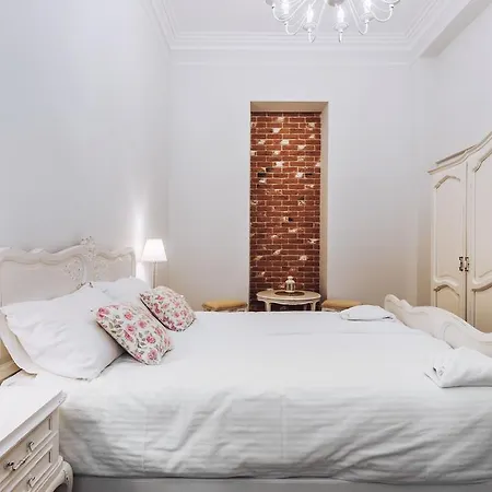 Echodom Pilsudskiego 11 Duo Apartman